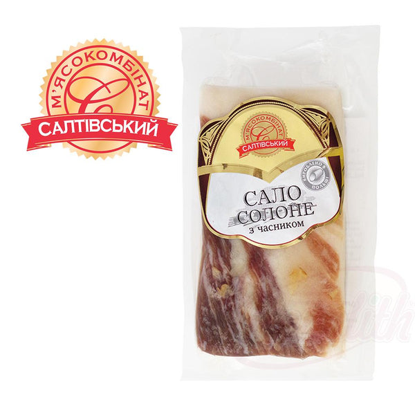 Schweinerückenspeck nach ukrainischer Art, mit Knoblauch